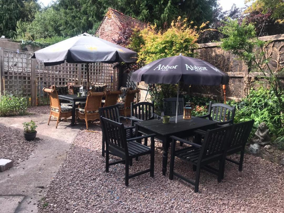 The Crown Inn Lea Экстерьер фото